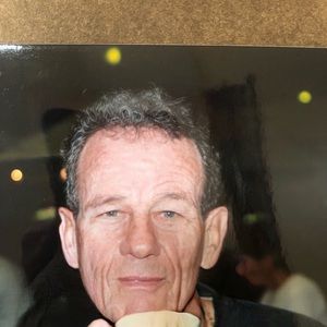 Meet your Posher, Stephen